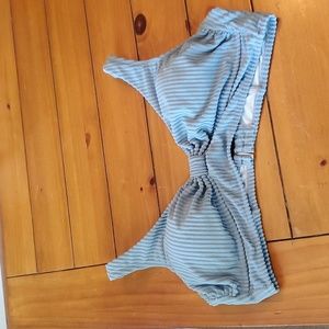 EUC cupshe bikini top